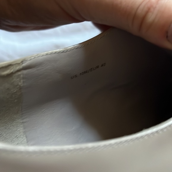 NWOB VINCE. Structured Shoes - Picture 4 of 5